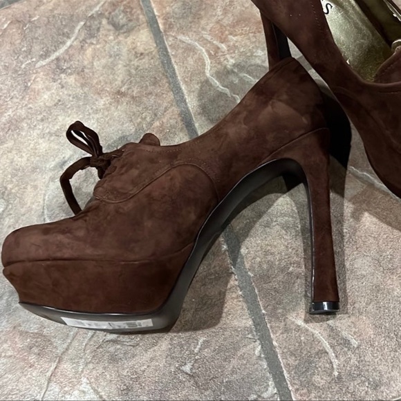 Guess Leather Platform Lace-up Heels Sz 10 - Picture 5 of 10